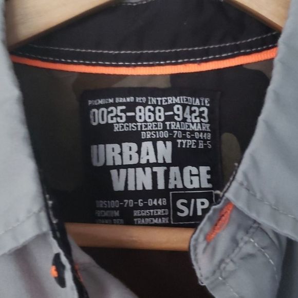 Urban Vintage Men's Gray Button Down Shirt Small - Picture 2 of 5